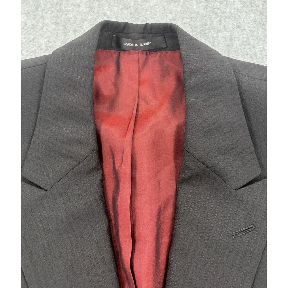 Hugo Boss Perelli Movie 42R Black Stripe Virgin Wool Sport Coat Blazer